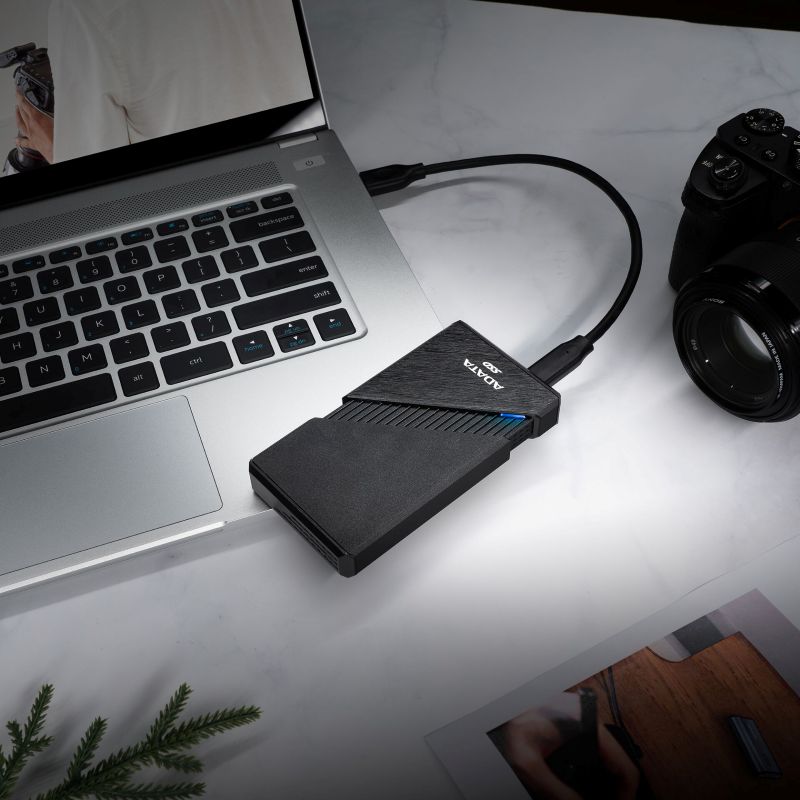 ADATA 1TB SE920 SSD USB4 PC